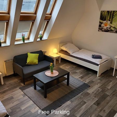 Cityapartment Platinum-Zentrum Mit Parkplatz Bielefeld Esterno foto