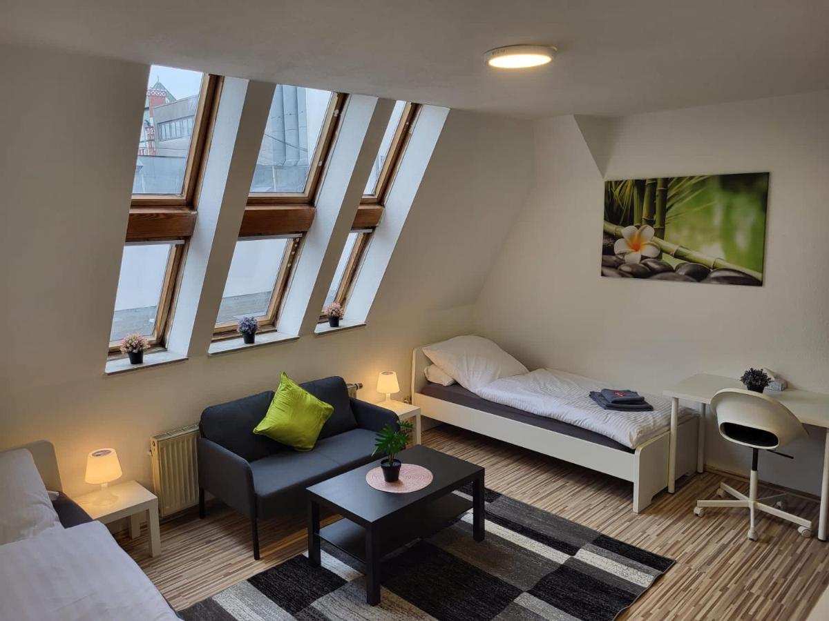 Cityapartment Platinum-Zentrum Mit Parkplatz Bielefeld Esterno foto