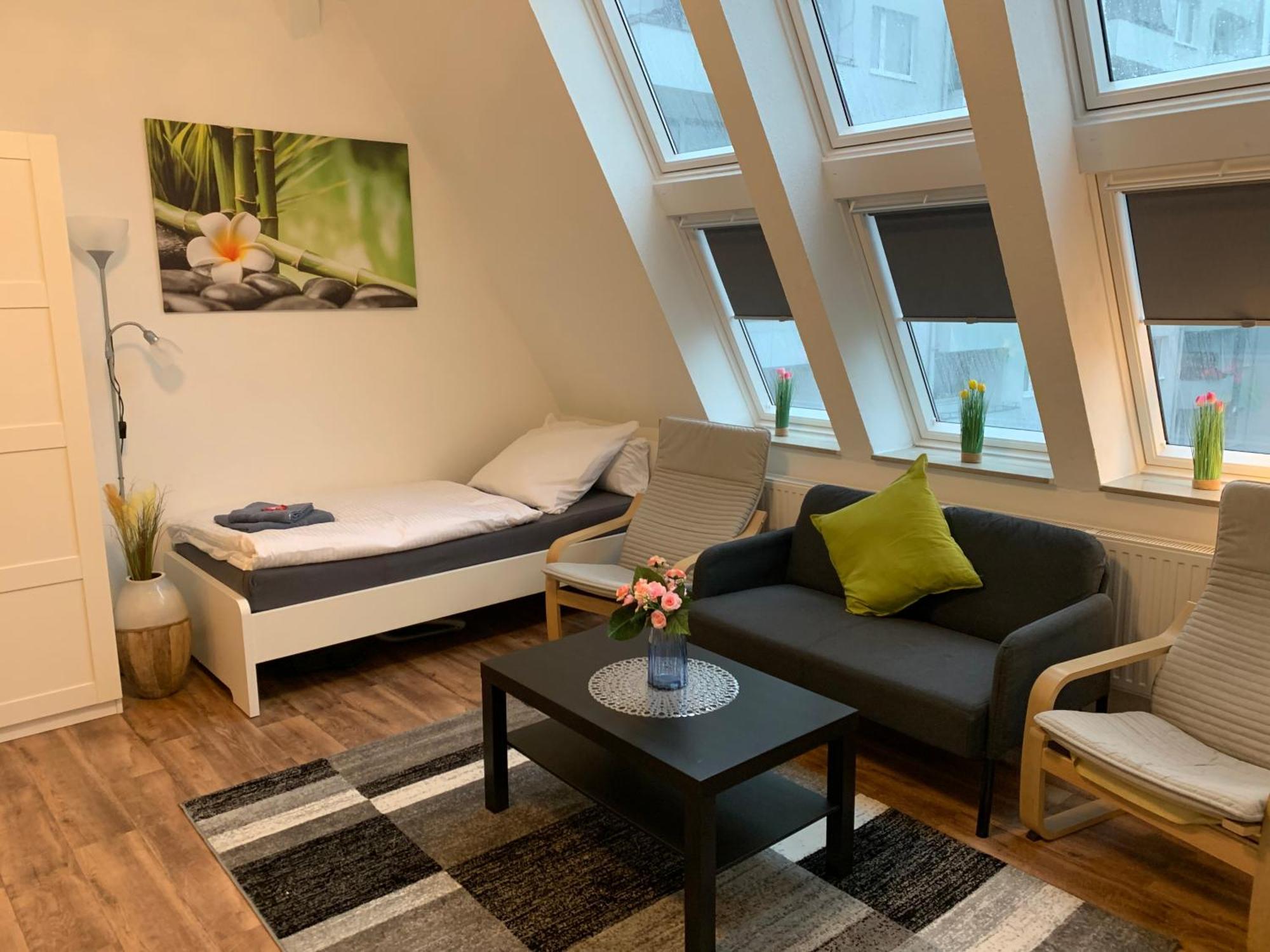 Cityapartment Platinum-Zentrum Mit Parkplatz Bielefeld Esterno foto