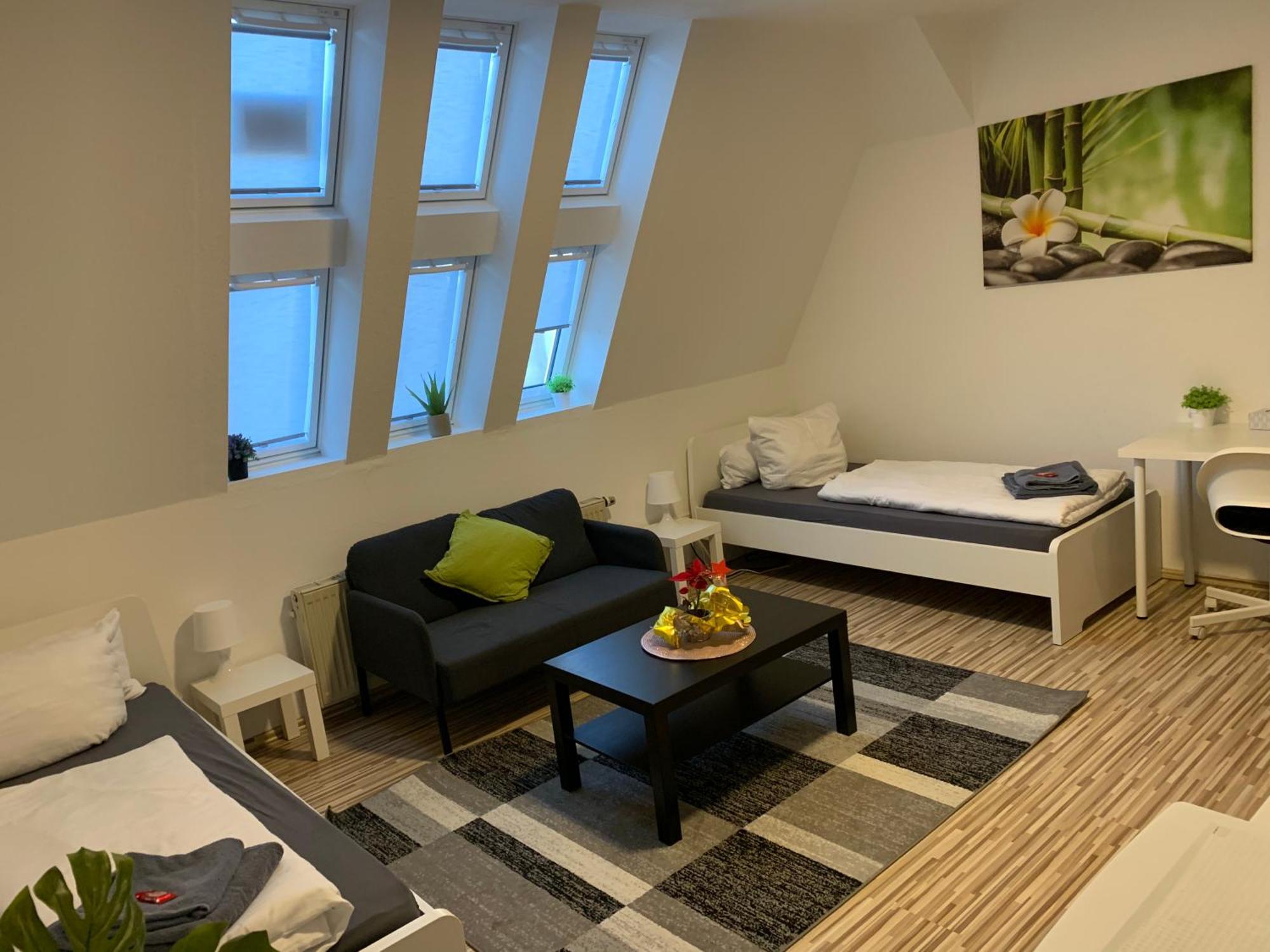 Cityapartment Platinum-Zentrum Mit Parkplatz Bielefeld Esterno foto