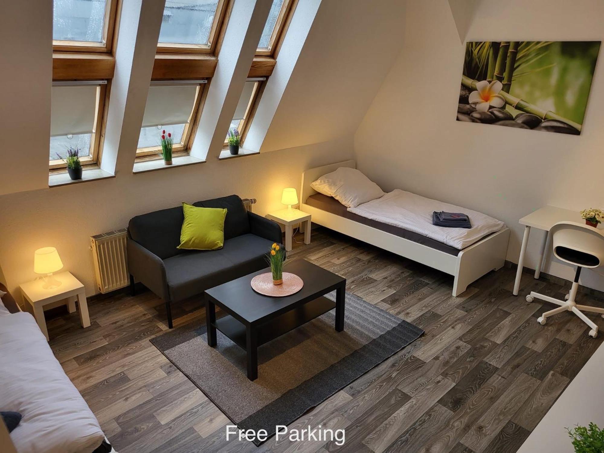 Cityapartment Platinum-Zentrum Mit Parkplatz Bielefeld Esterno foto